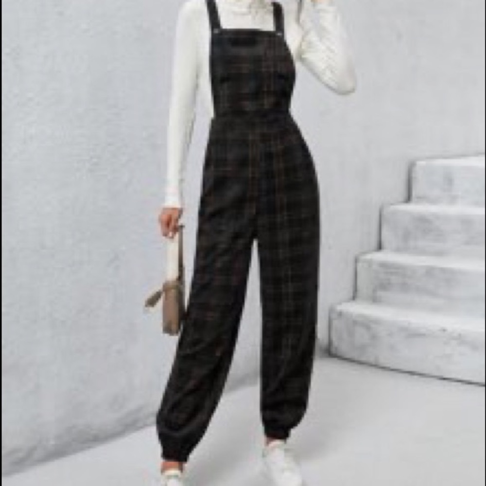 Shein Plaid Cuffed Overalls Size L